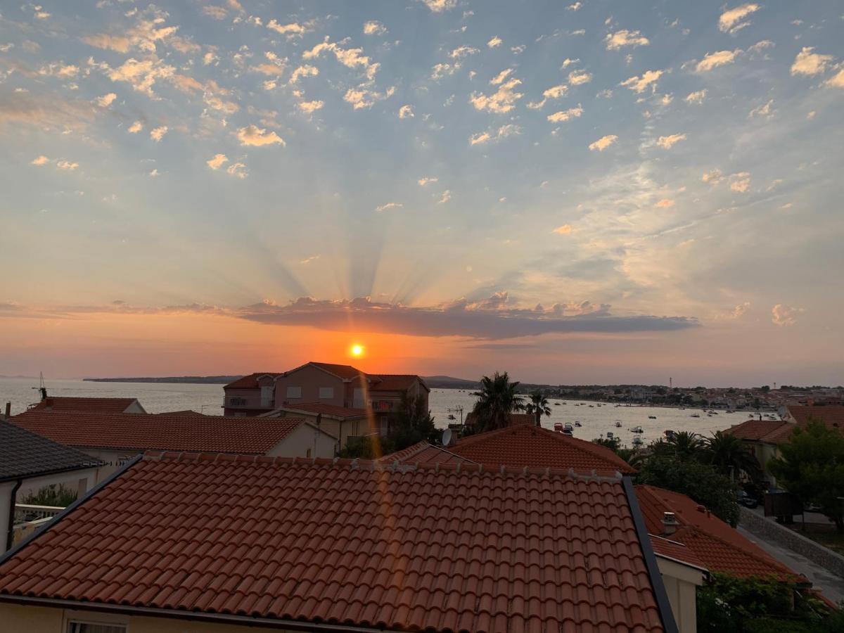 Apartment Vila Lina Vir Zewnętrze zdjęcie
